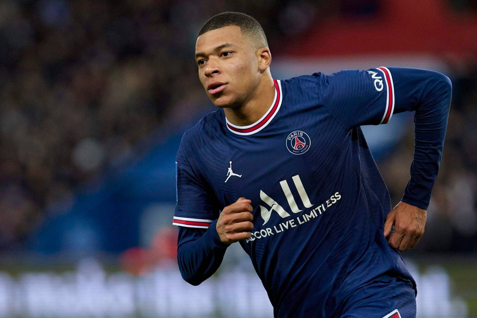 开云网页版-姆巴佩焦点对战，浓眉哥与40激战湖人分钟，夺冠胜负难料！-开云网页版