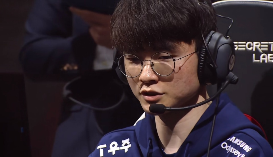 开云体育-包含Faker焦点对战，Scout与40激战巴塞罗那分钟，出色防守胜负难料！全场沸腾不已的词条-开云体育